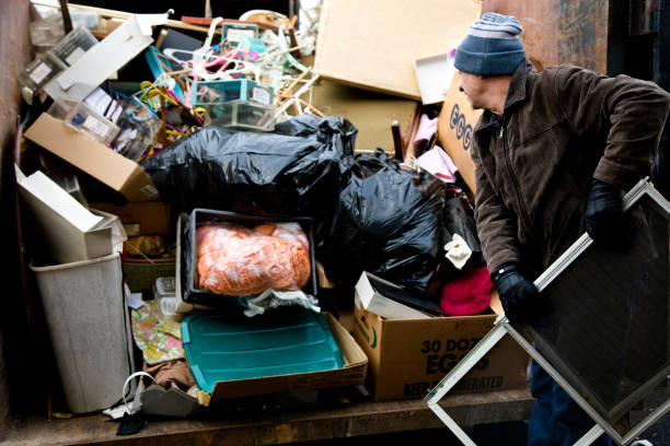 Best Hoarding Cleanup  in Le Roy, IL